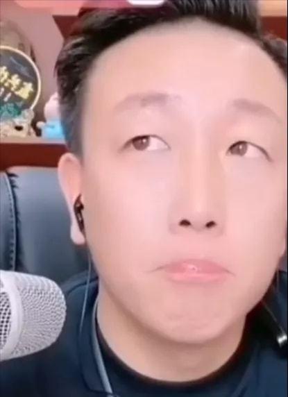 二狗连麦爆料视频大全,揭秘视频大全背后的精彩瞬间 第3张 二狗连麦爆料视频大全,揭秘视频大全背后的精彩瞬间 第3张